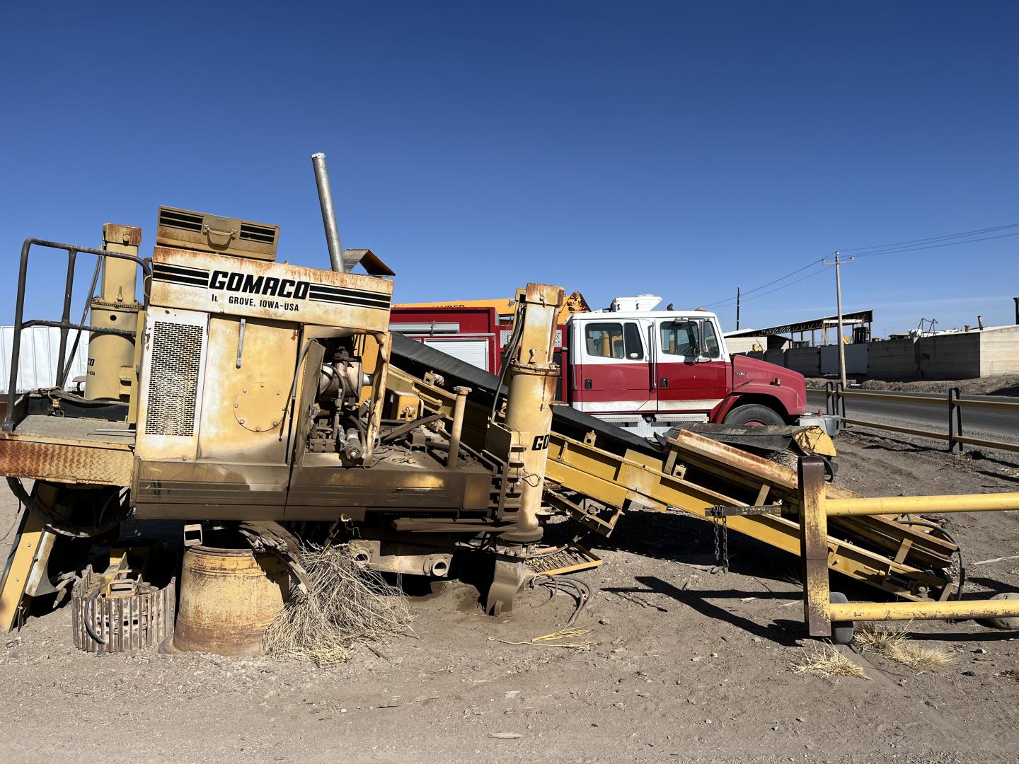 PAVIMENTADORA GOMACO GT3600